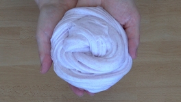 Fluffy-Slime aus den Test-Waschmittel-Slimes